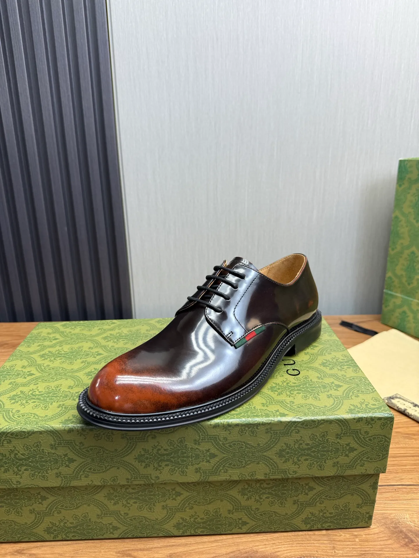 Factory price 520💰 ＧＵＣＩＩ Men's business casual leather shoes, luxurious and noble👞All imported original brand leather, just to create a more comfortable wearing experience, upper: original cowhide ➕Imported full cow lining, original outsole ✔️36-45 (45 non-returnable)